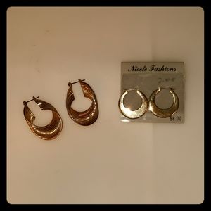 👛2/$20👛2 Pairs Large Goldtone Hoop Earrings